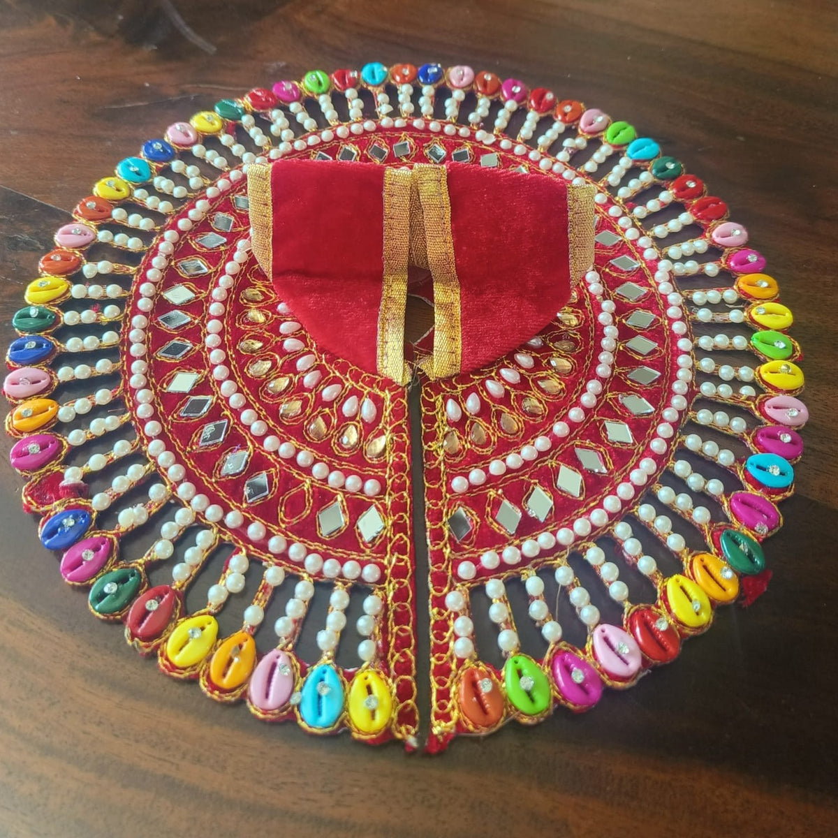 Rangili Kundan Pearl Poshak