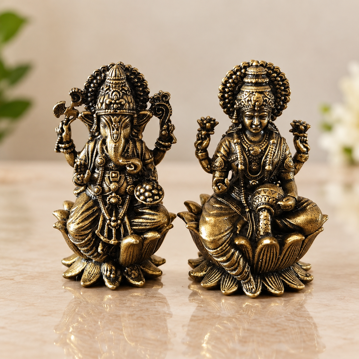 Shree Lakshmi Ganesh Ji – Kamal Aashirwad